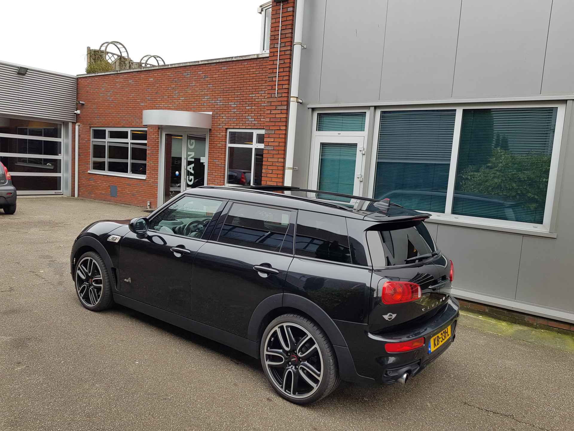 MINI Clubman
