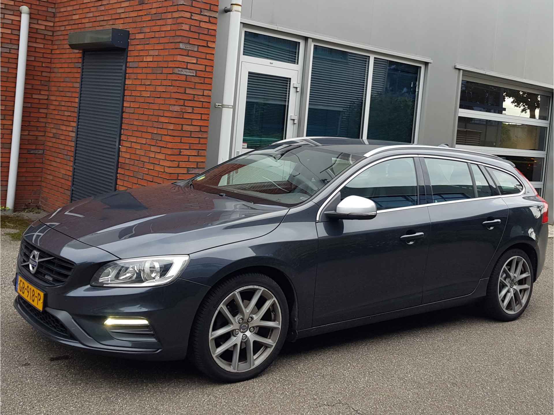 Volvo V60