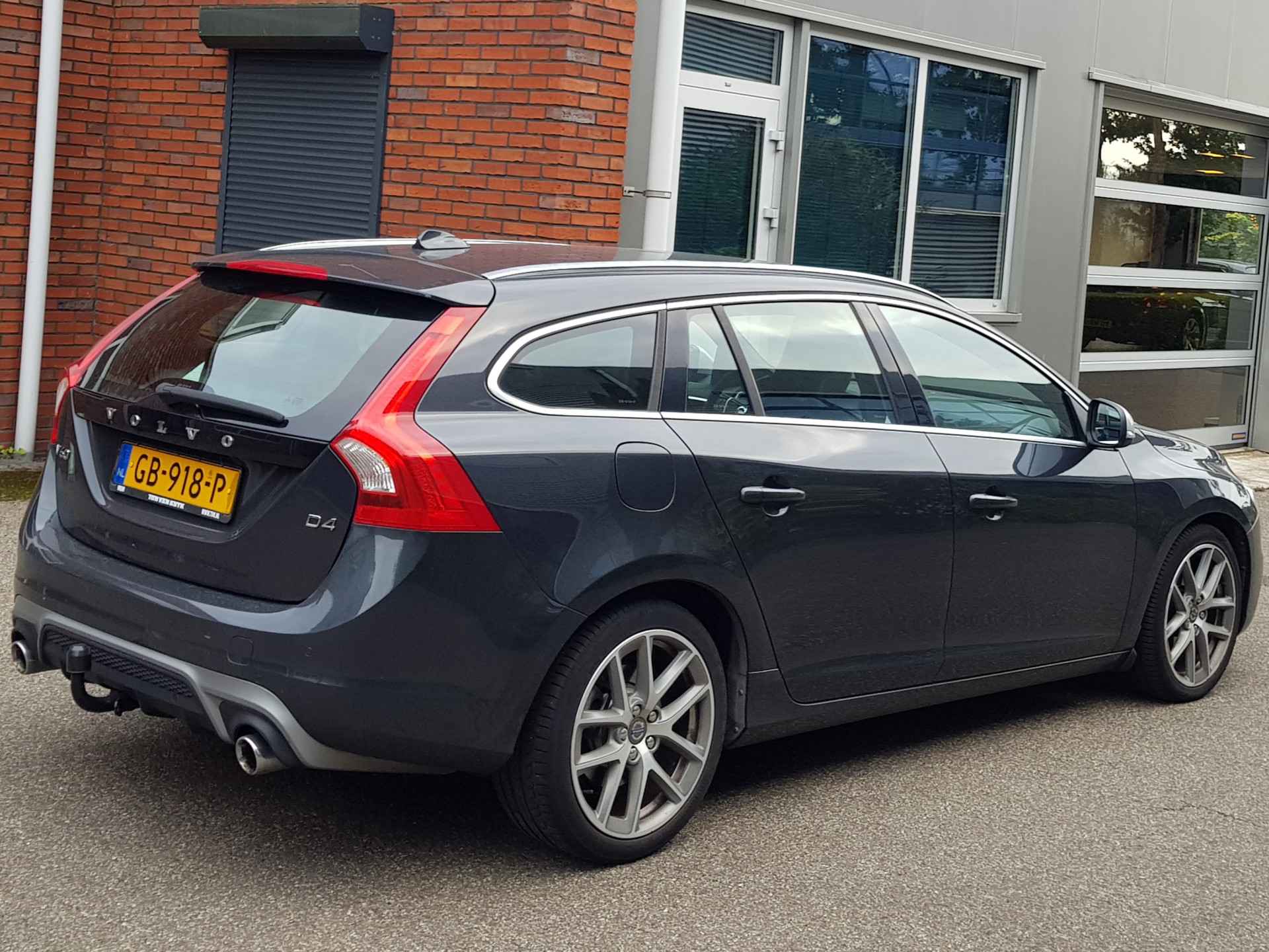 Volvo V60