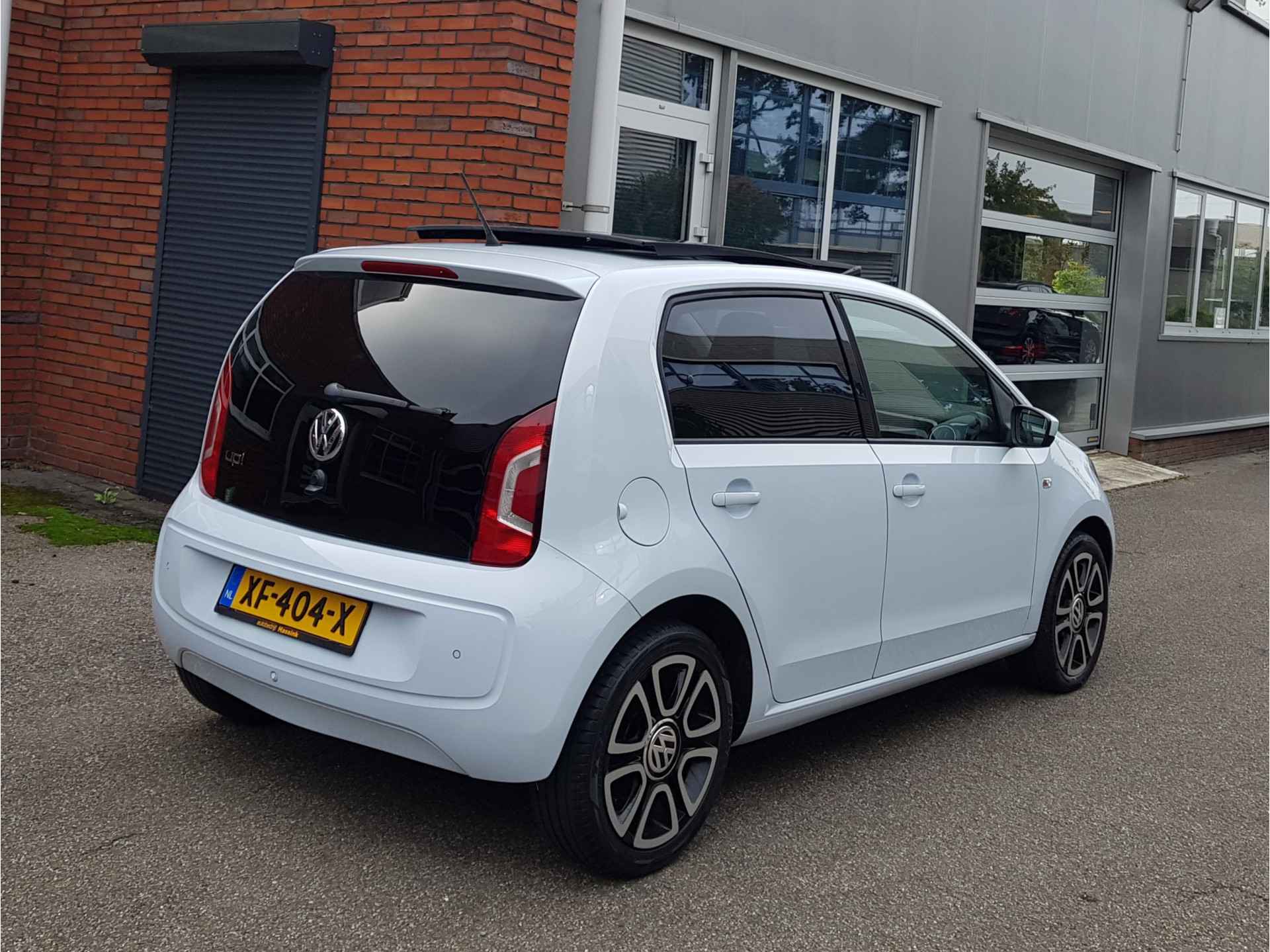 Volkswagen up!
